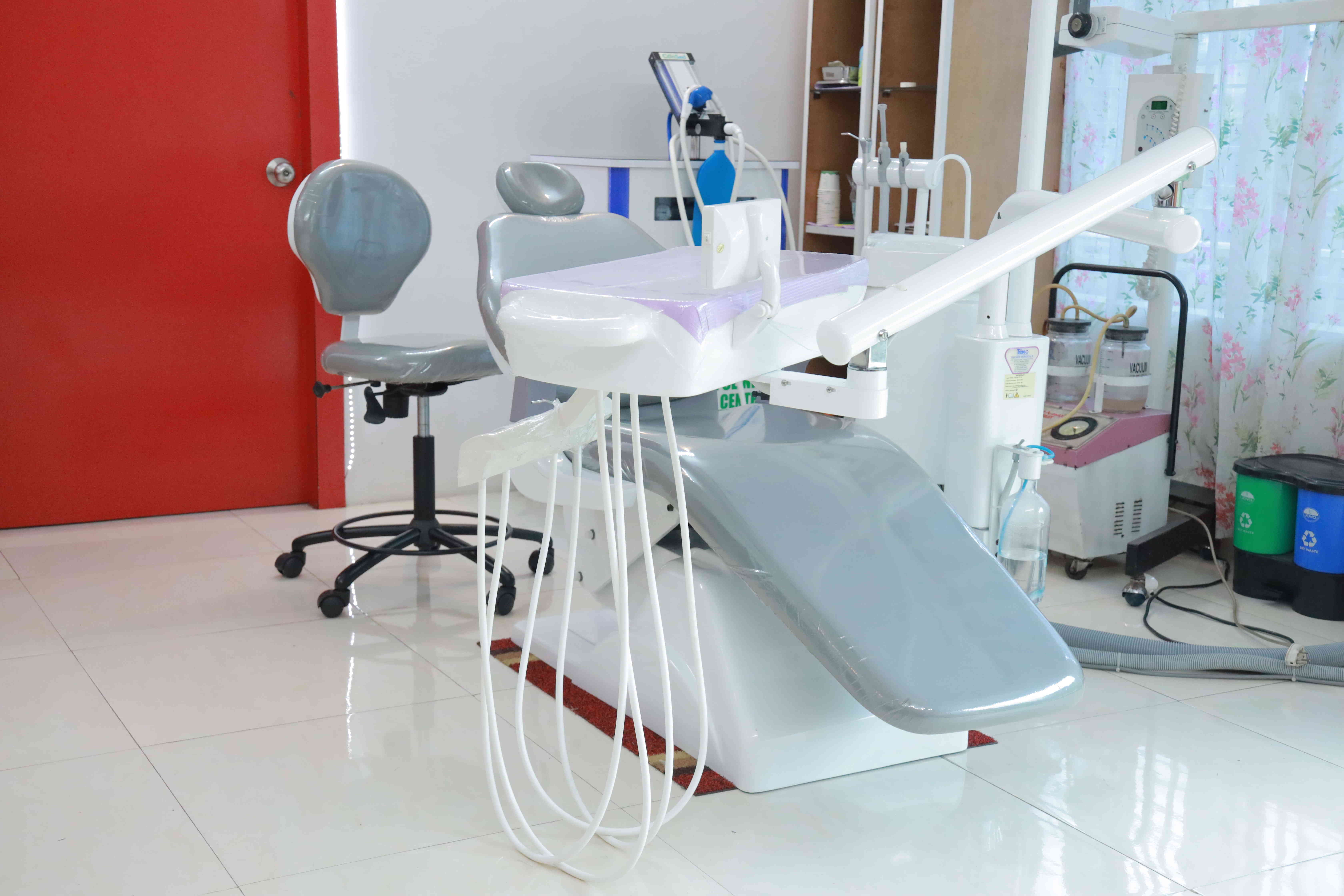 Unni Dental Clinic